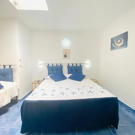 Casa Leo
